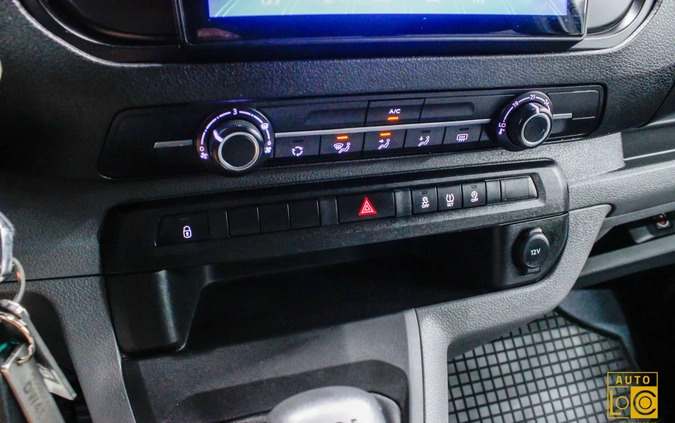Toyota ProAce cena 94888 przebieg: 72000, rok produkcji 2019 z Olsztyn małe 379